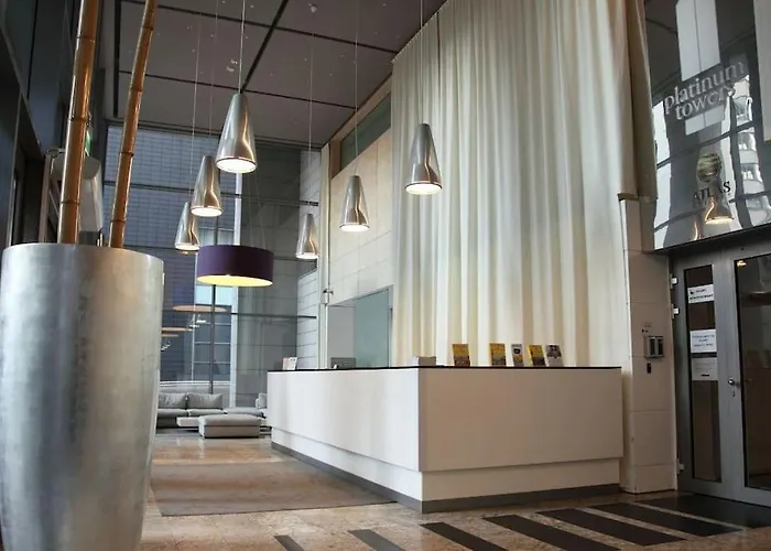 Urban Chic - One Bedroom - Luxury Stays- Platinum Towers&606 * Warszawa